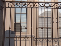 custom-wrought-iron-exterior-railing-47