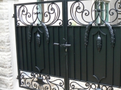 wrought-iron-walk-gate-forged-4