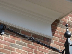 wrought-iron-roof-support