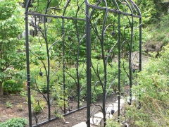wrought-iron-trellis-arbor-4